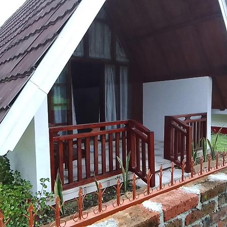 Nan Bungalows Tetebatu Esterno foto